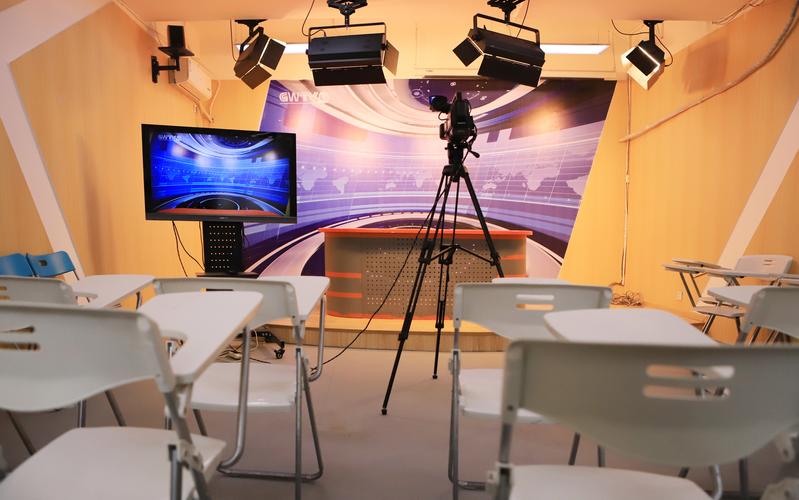 新疆播音主持艺考培训机构