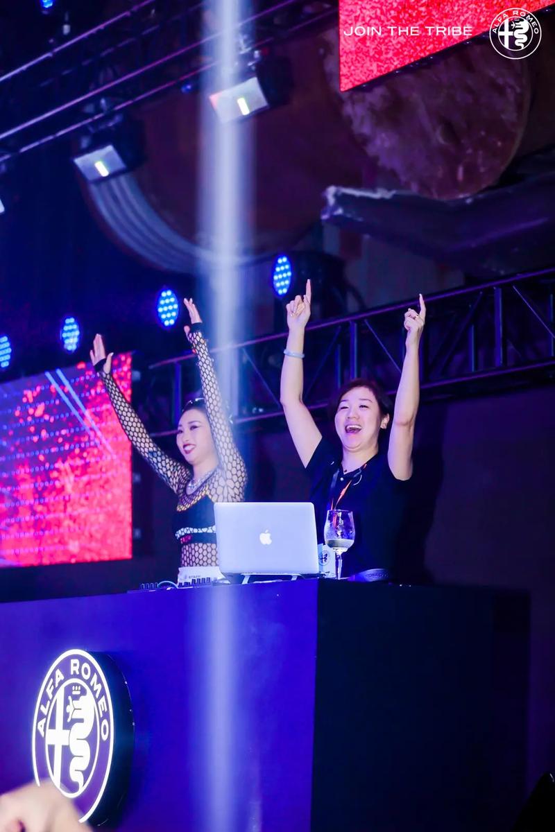 酒吧dj舞蹈各种招式演示教学