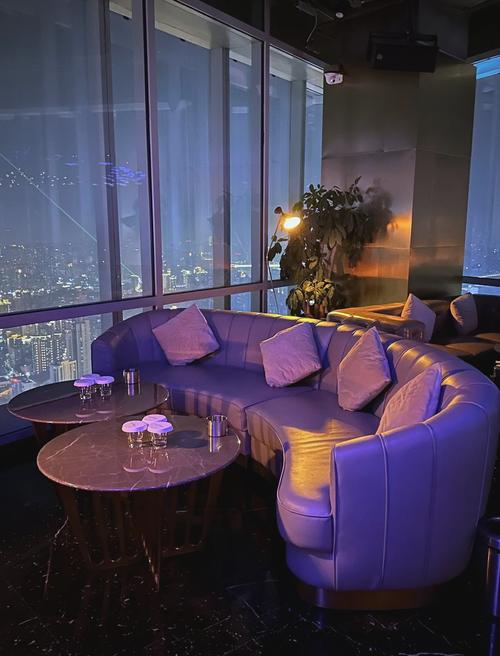 重庆解放碑ds酒吧现场音乐