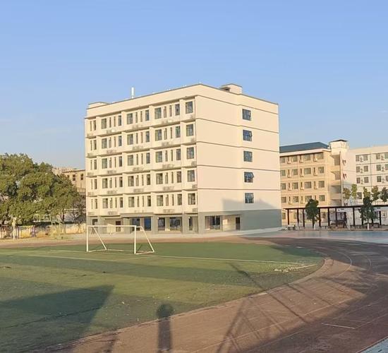 岳阳市第七中学音乐学校