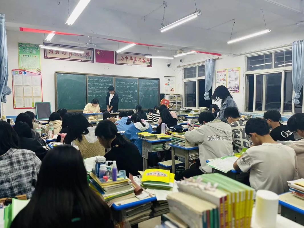 音乐培训班晚上十点下课