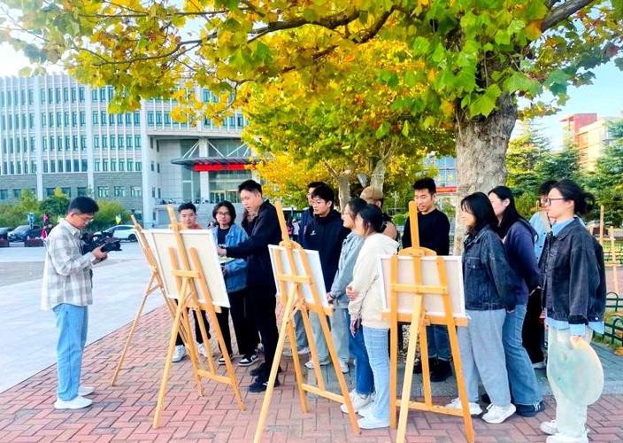 烟台美术高中有哪些专业