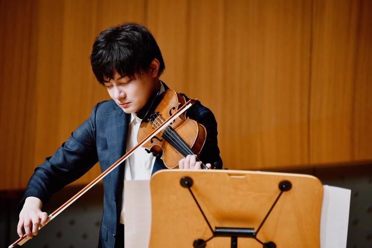 中央音乐学院小提琴专业