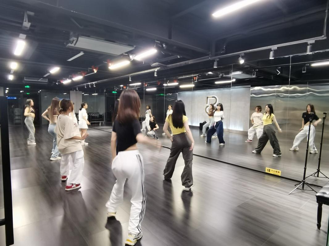 龙岗中心城舞蹈培训中心