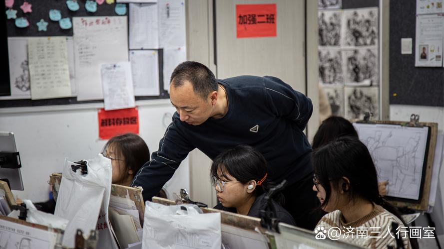 济南哪家成人美术培训好