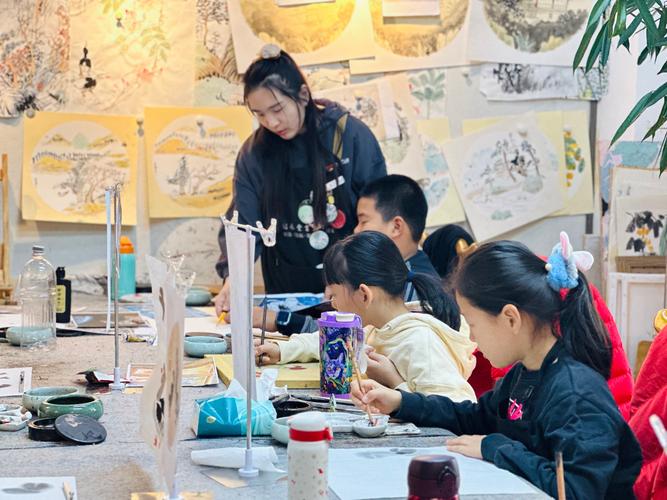 南山美术培训有哪些课程