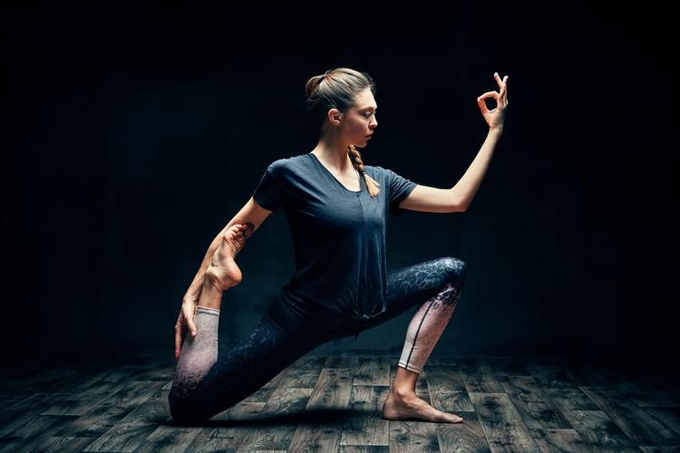 国外动感健身舞蹈教练