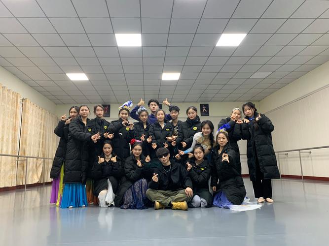 四川音乐学院 舞蹈培训