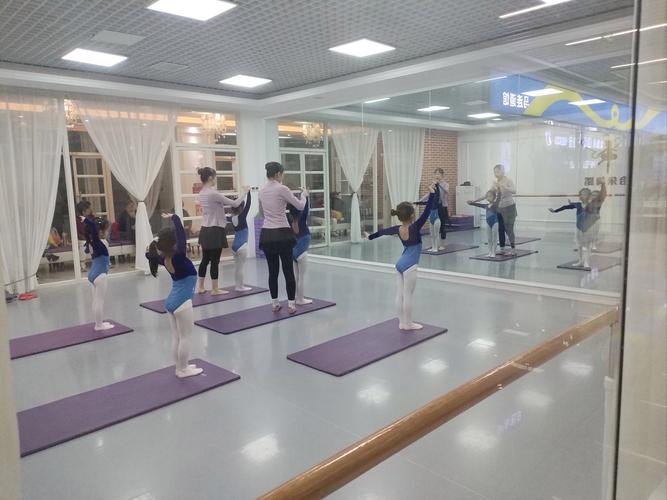 深圳宝安专业舞蹈学校