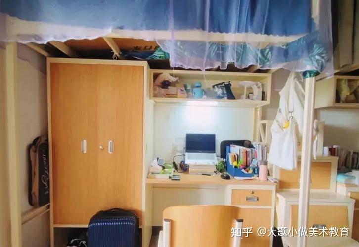 广州白云学校专升本美术