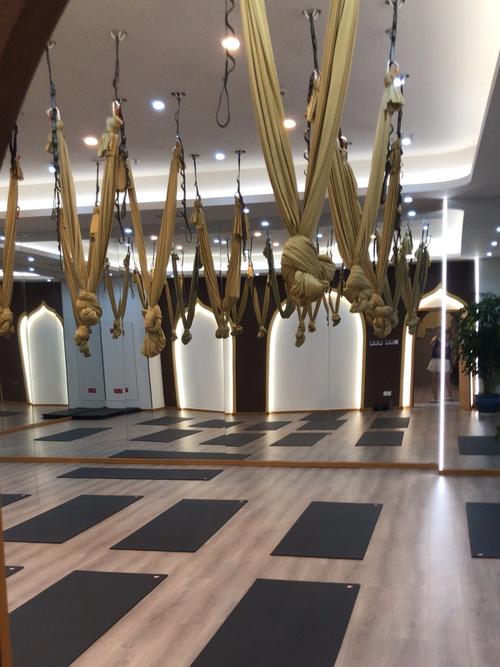 金冠舞蹈瑜伽培训机构