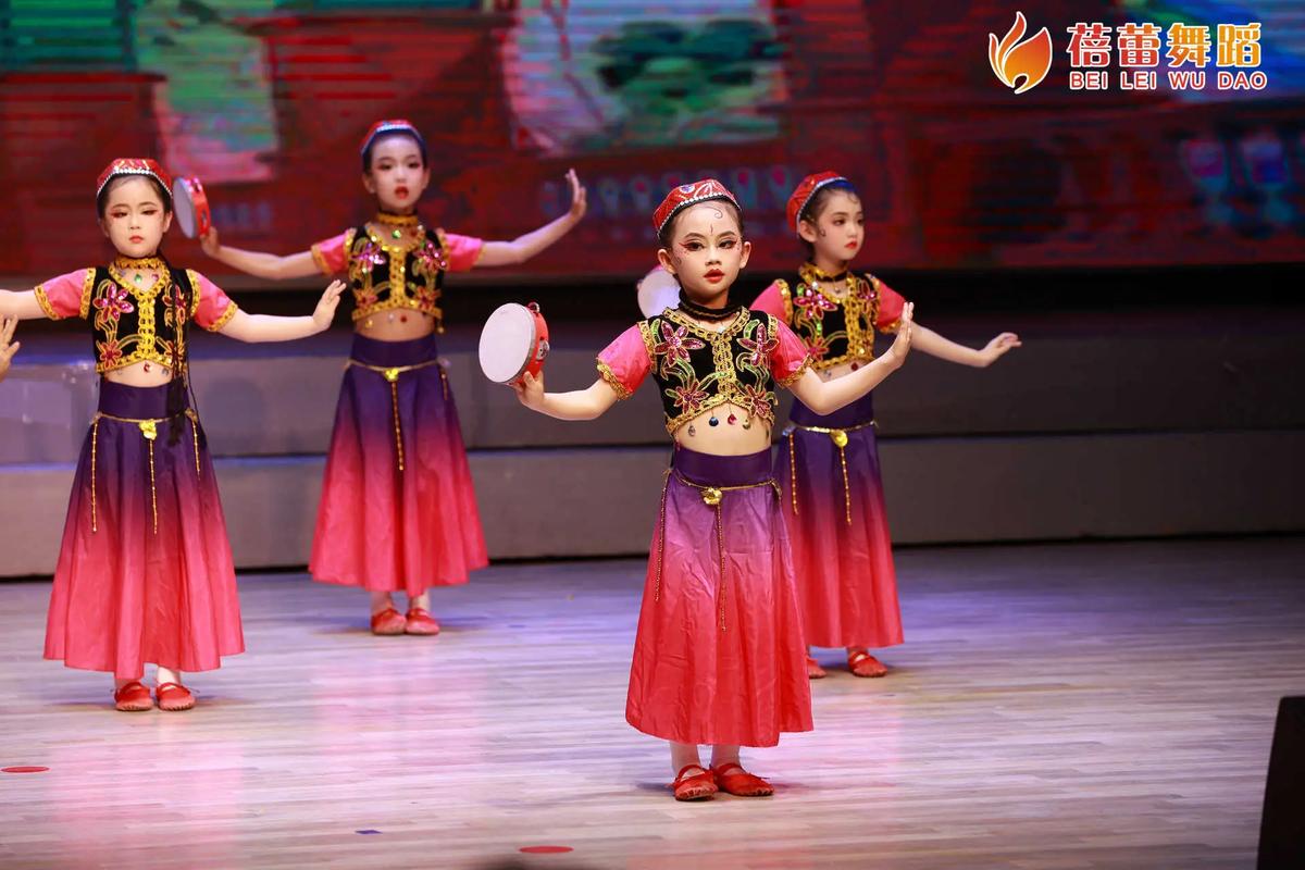 国庆儿童舞蹈表演新闻