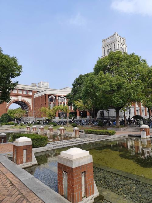 哈松浦区艺考文化学校