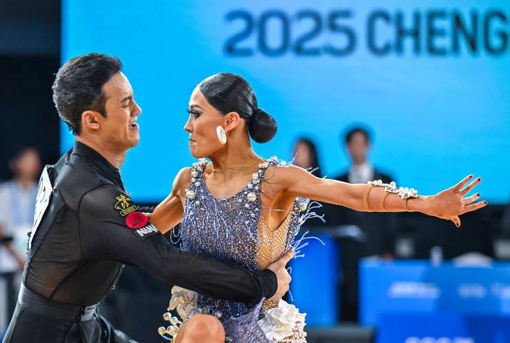 体育舞蹈艺考杯第一名