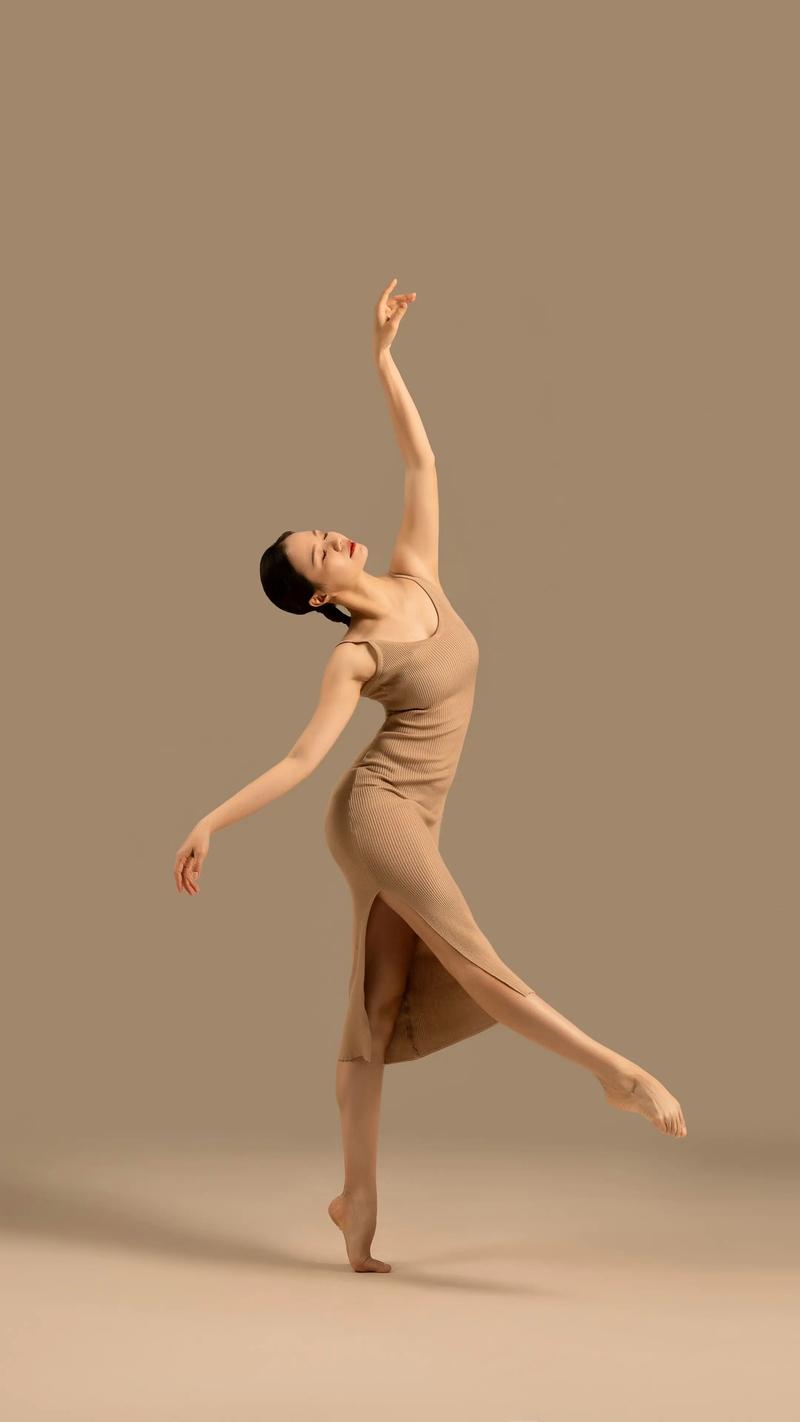 拍摄舞蹈写真造型设计