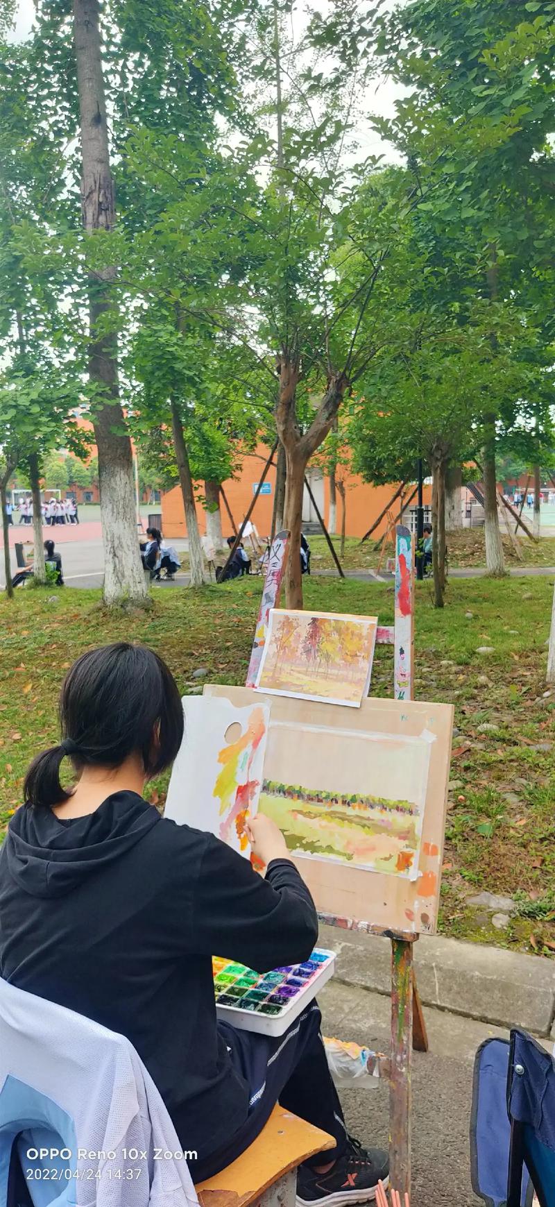 天津周末初中有美术班