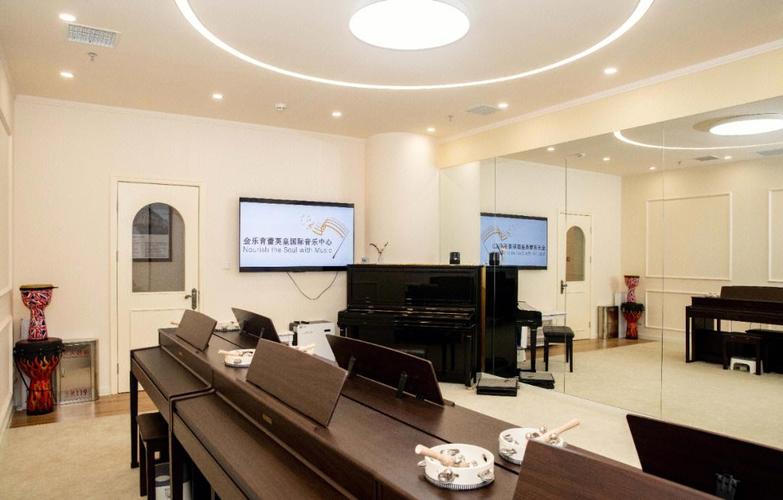 哈尔滨英皇音乐培训学校