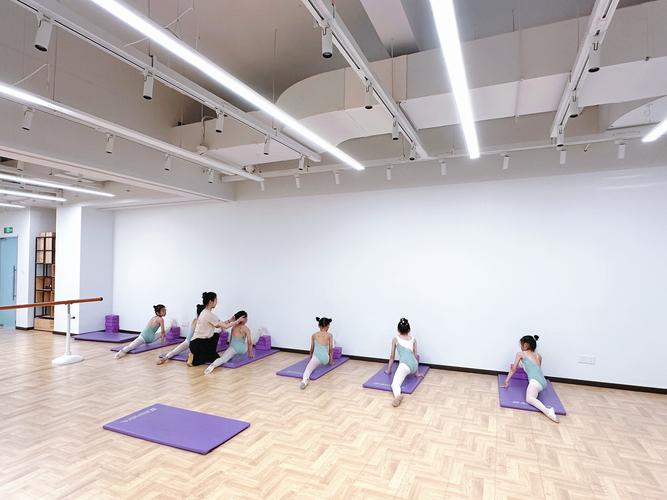 深圳培训中国舞蹈学校