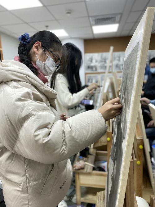 美术艺术生北京找老师