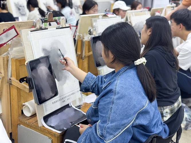 泰州美术设计基础培训