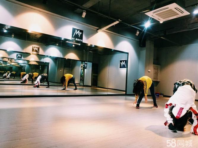 广州白云舞蹈培训学校