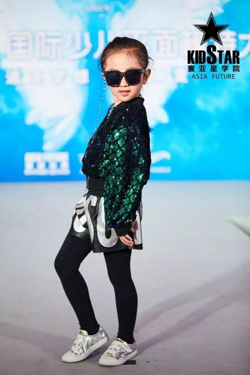 北京寰亚艺考的张腾月