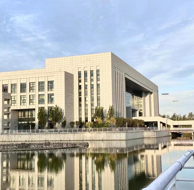 天津南开美术职业学校