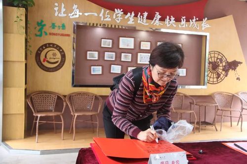 上海韧刚美术学校学费