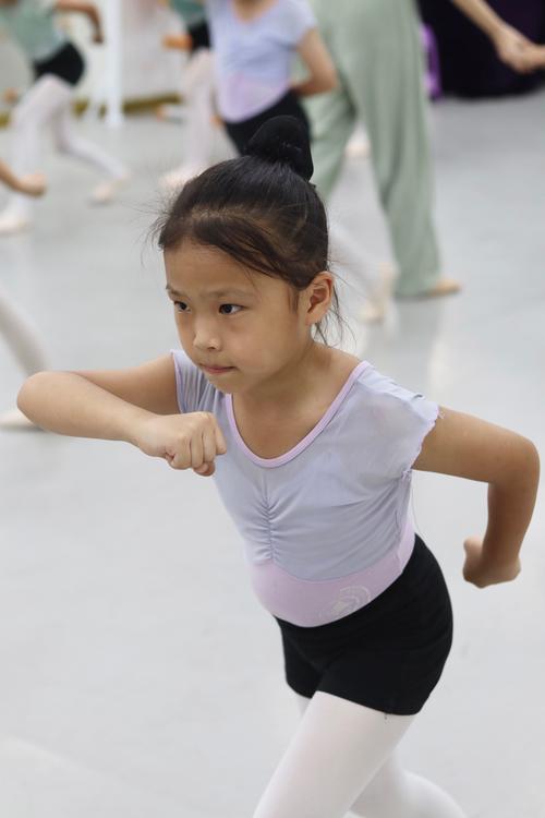 南京建邺 小学 舞蹈