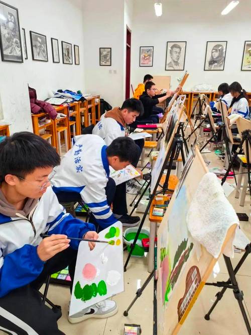 嘉兴哪里有美术兴趣班