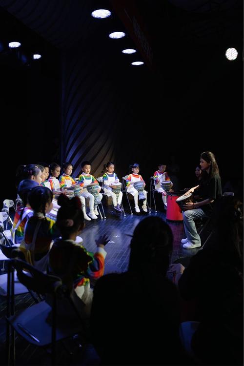 自闭症儿童音乐课展示