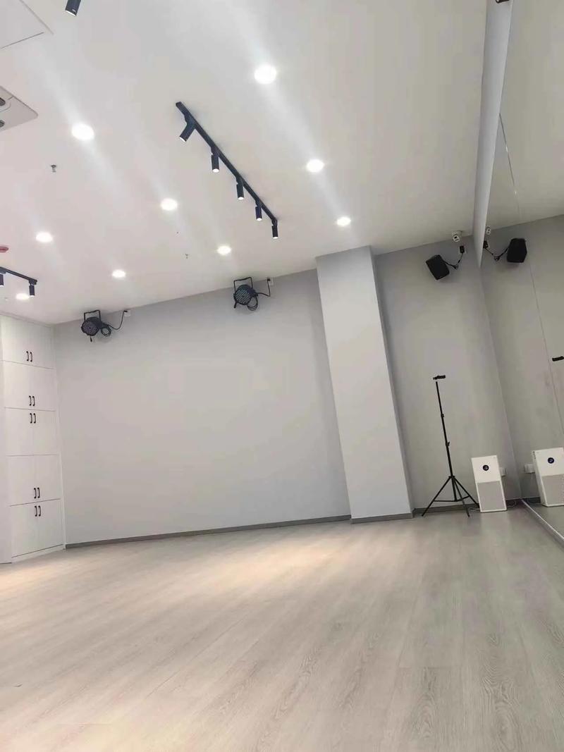 舞蹈培训机构市场负责