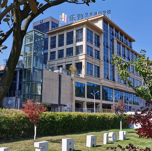 贵阳美术艺考培训机构