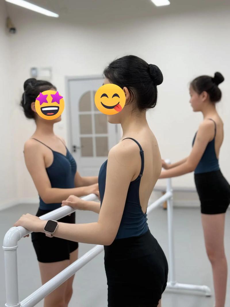 艺考面试不能穿新衣服