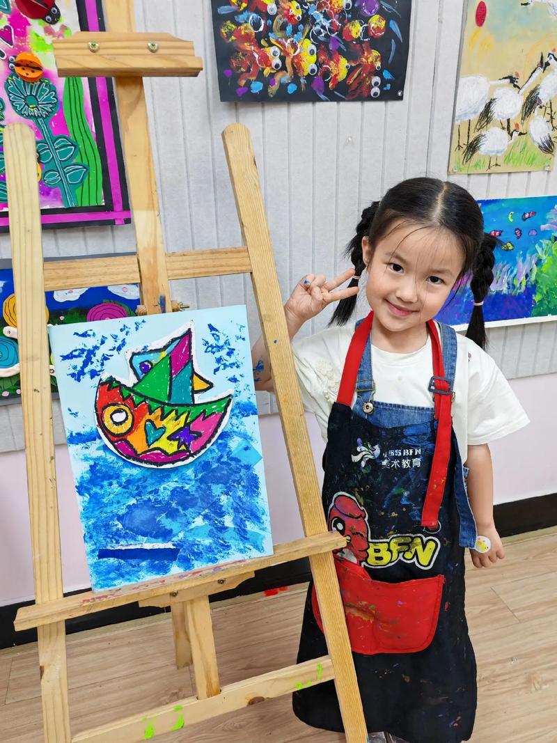 老师对缤纷鸟美术评价