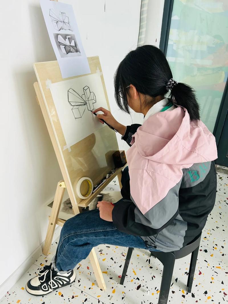 河南中考美术素描培训