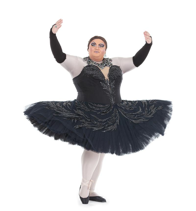 什么衣服配合皇后舞蹈