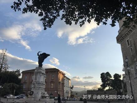 贝内文托音乐学院贴吧