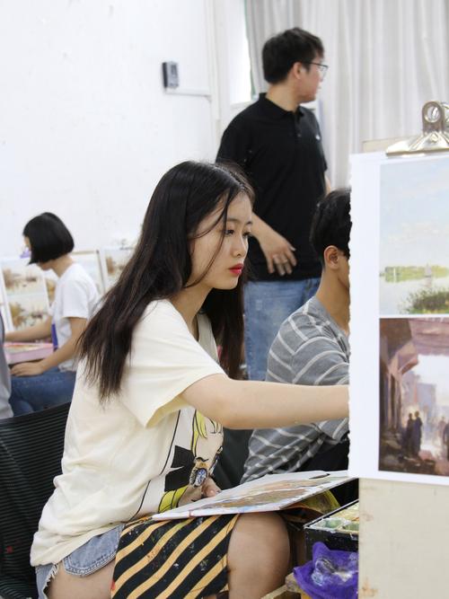 南山艺程美术培训学校