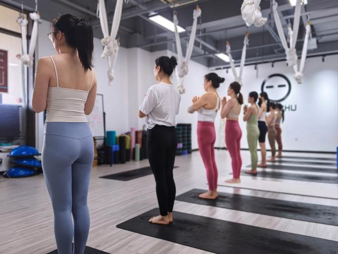 瑜伽舞蹈健身培训机构