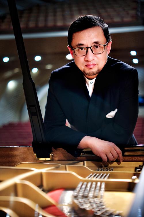 大连音乐理论基础教授