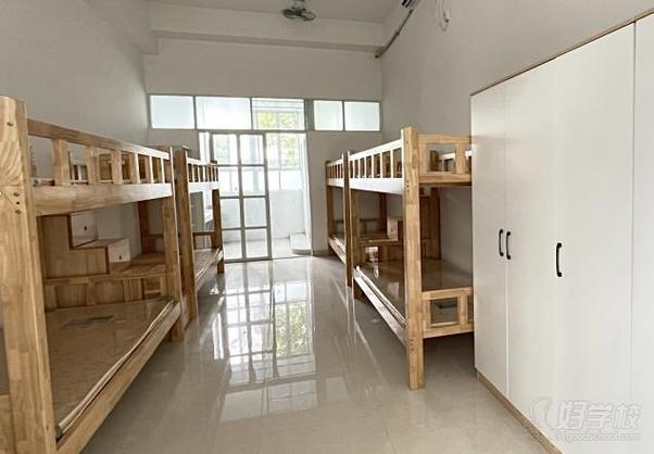 深圳艺考全日制文化班