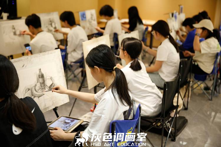 深圳宝安南唐美术培训