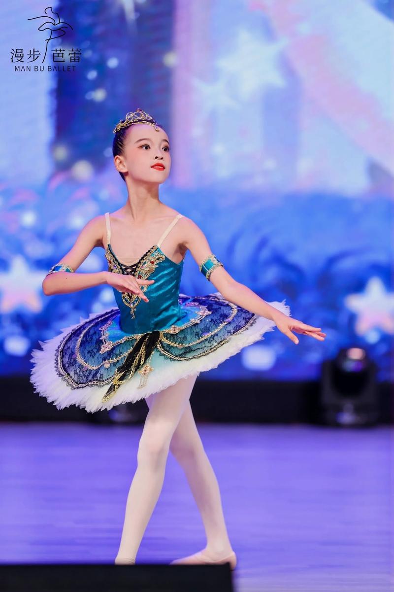 儿童舞蹈芭蕾基本动作